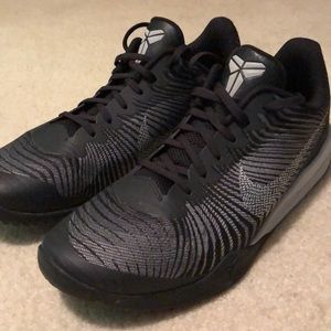 Nike Kobe Mentality 2’s